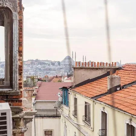 Historical, Comfy 2+1 Appartement